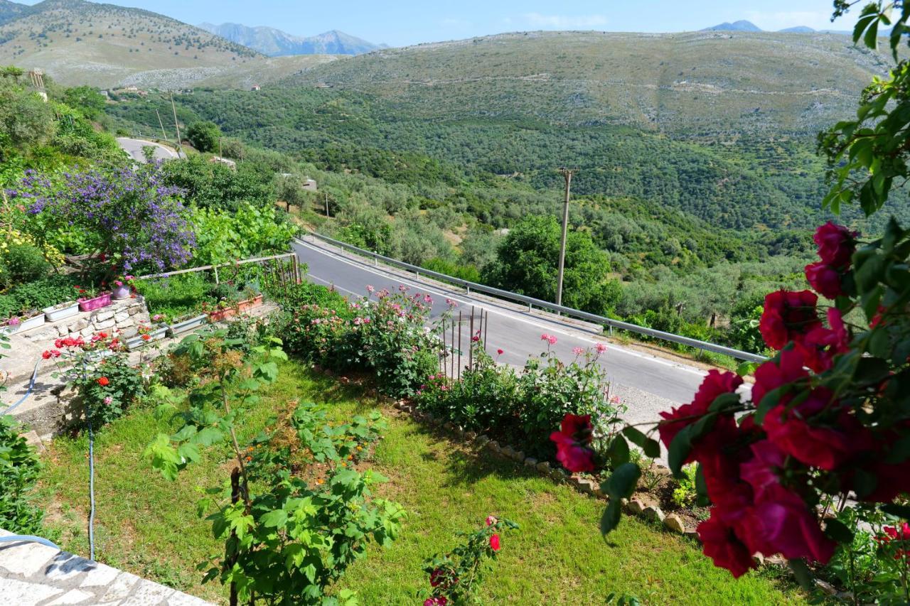 Saranda Landscape Lejlighed Nivice Eksteriør billede